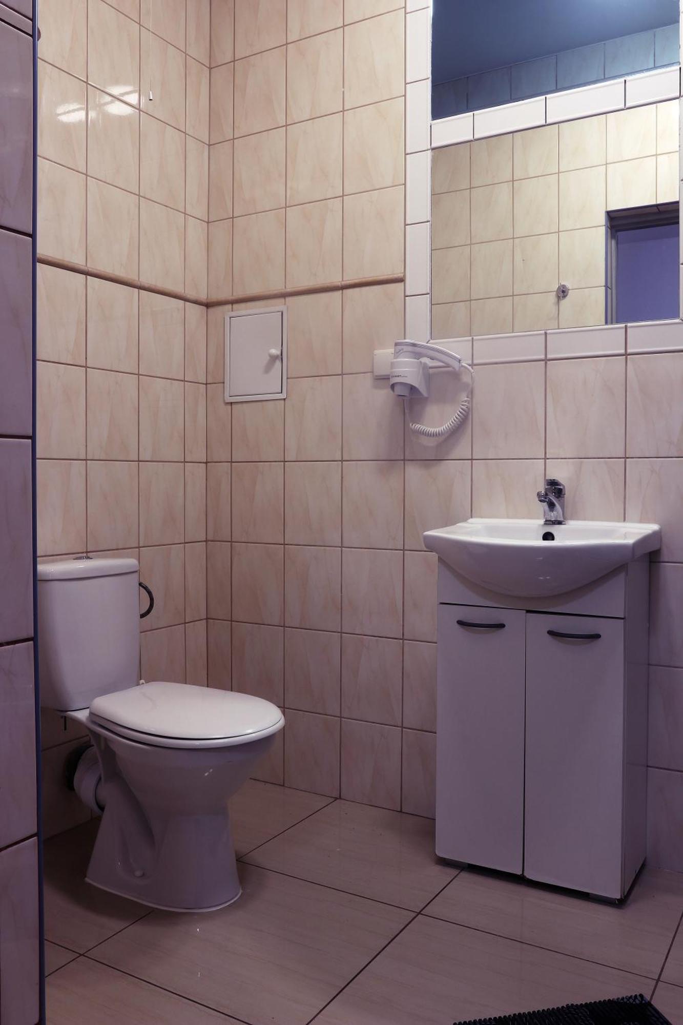 Hotel Dworek Wrocław Eksteriør billede