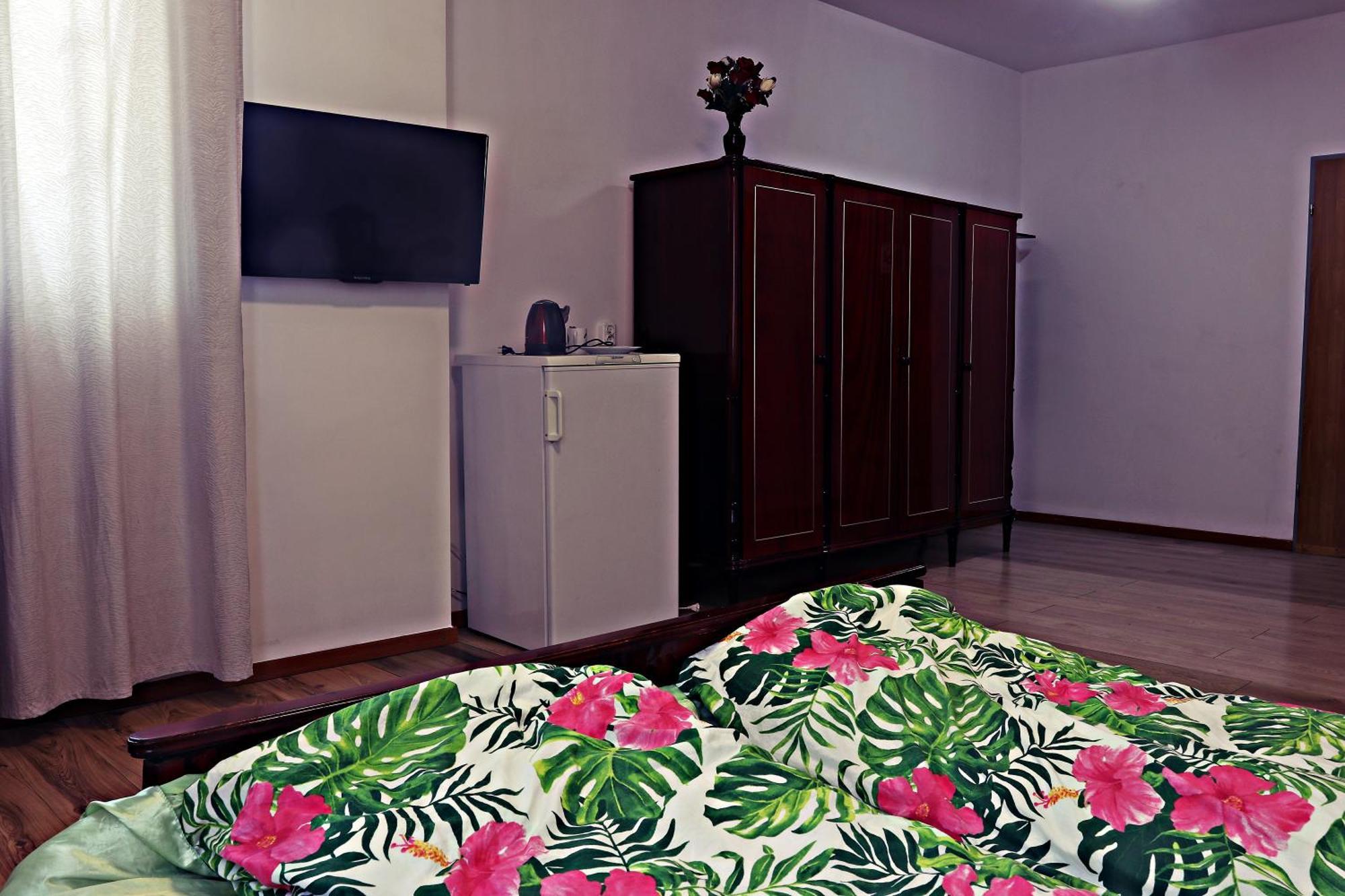 Hotel Dworek Wrocław Eksteriør billede